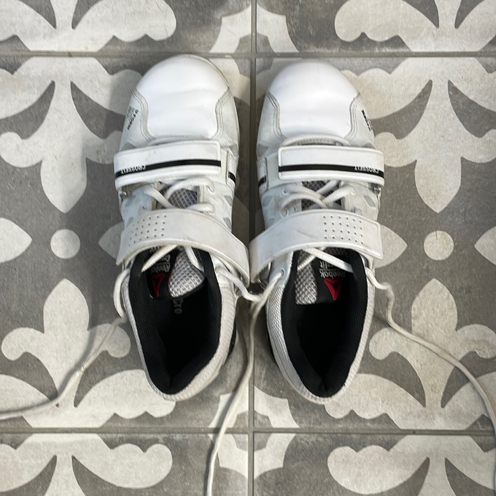 EUC Reebok CrossFit lifters